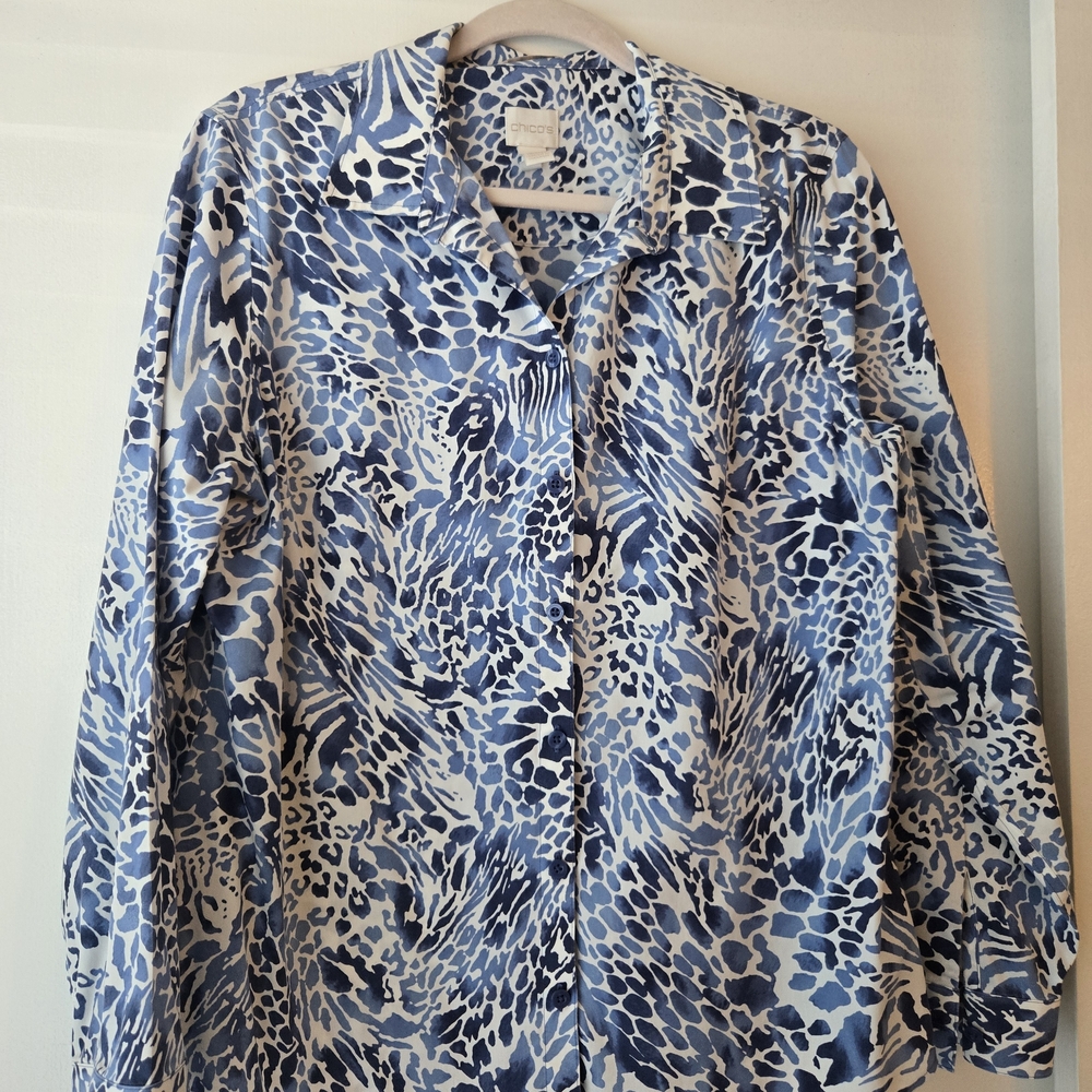 Chico's Navy and Cream Animal Print- No Iron Blouse